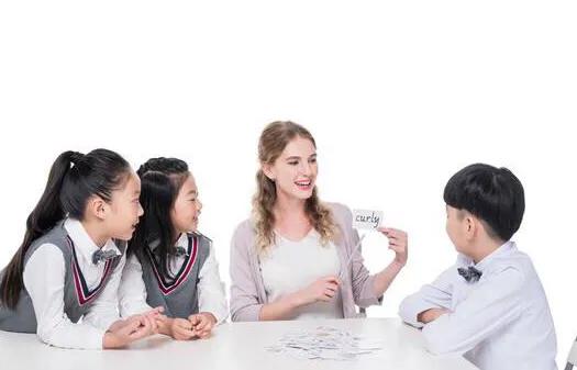 中外薪资差异,世界各国教师工资对比