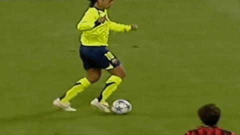 为什么说罗纳尔迪尼奥是舞者,巴西舞者罗纳尔迪尼奥