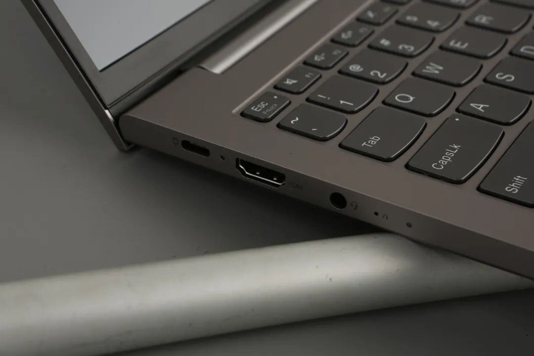 thinkbook13s锐龙版是雾面屏吗,thinkbook13s锐龙版