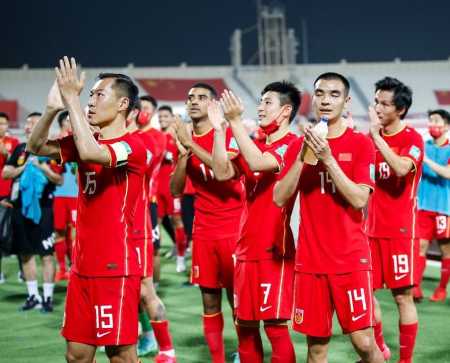 里皮回应李铁致敬,里皮评价李铁完整视频