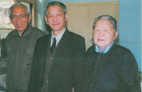 中国芯创始人,笨小孩如何逆袭成博士