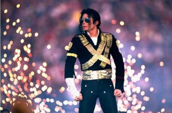 迈克尔杰克逊唯一的女儿现状,迈克尔杰克逊和她的孩子