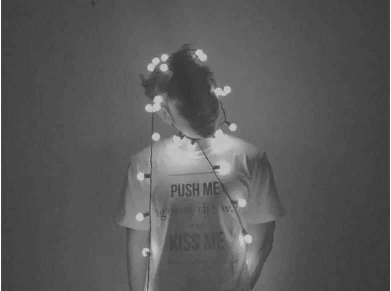 张大奕为什么被称为大陆第一网红,网红张大奕品牌