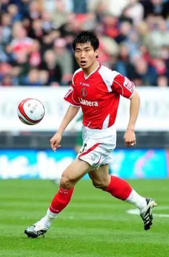 在欧洲五大联赛效力的亚洲球员,那些年征战五大联赛的球员