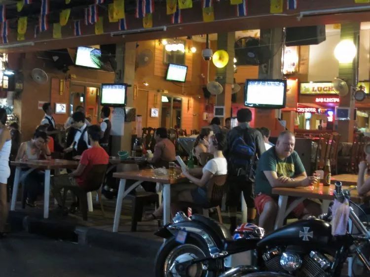 那么多外国人在中国做什么生意,那么多外国人