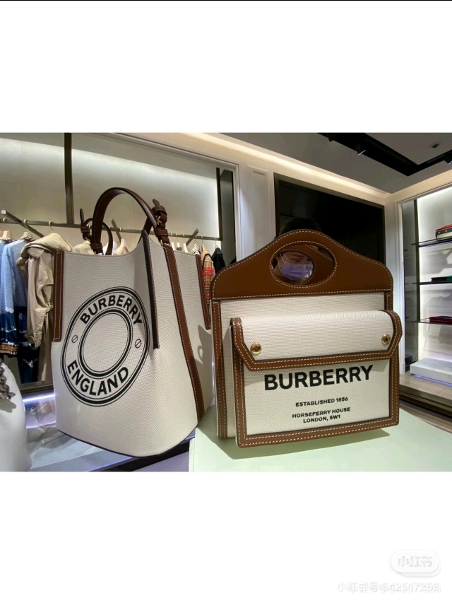 李小璐带你走进Burberry巴宝莉，其实很便宜