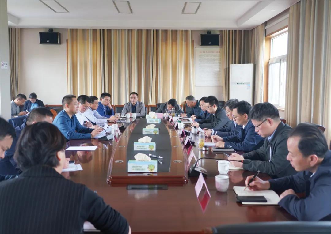 黎辉现场调度八卦洲长江岸线整治，要求如期整治到位，确保长江大保护工作走在前列