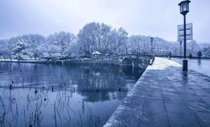 纳兰词中最唯美的句子离别,十首纳兰词