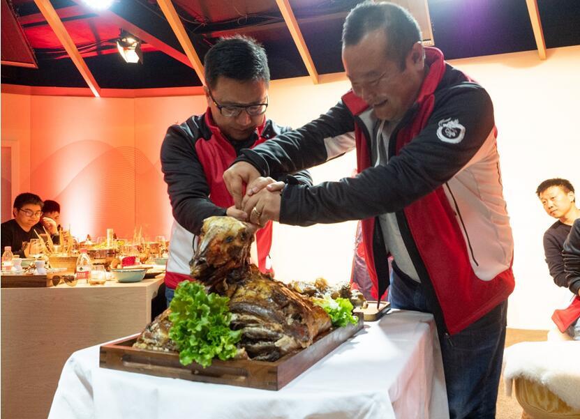 保时捷911turbos漂移,保时捷panamera雪地模式怎么开