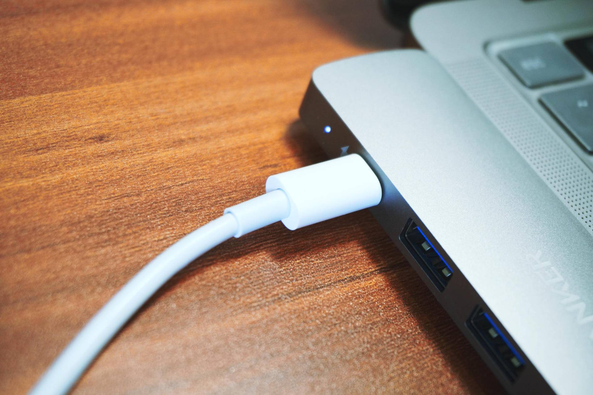 入手macpro12款,买macbookpro后需要什么