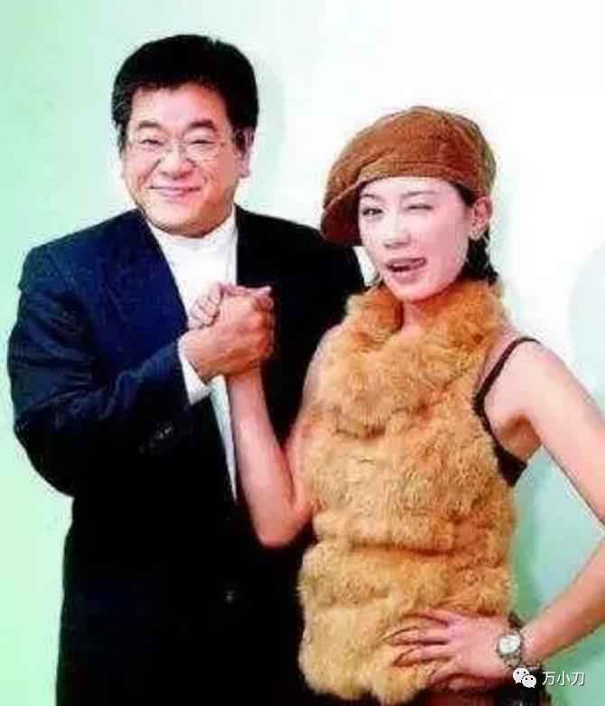 贾静雯的干爹是谁,贾静雯历任男友有哪些