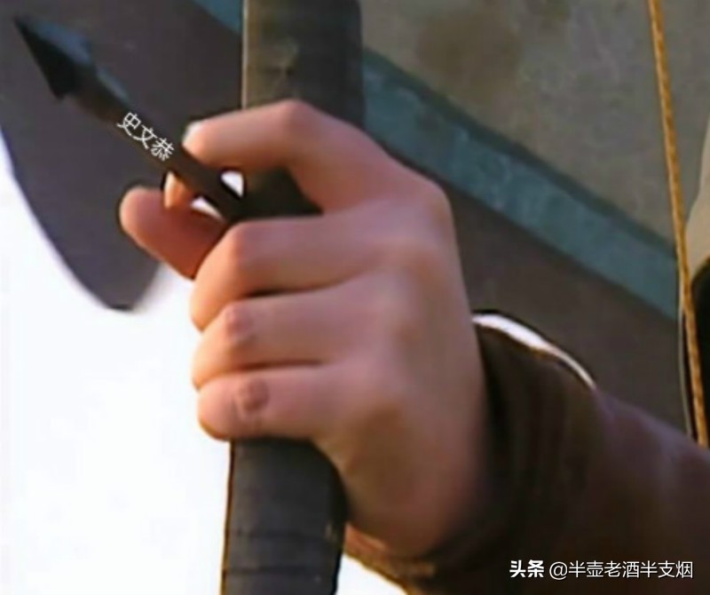 晁盖到底是被谁射的,解决晁盖的那一箭究竟是谁射的