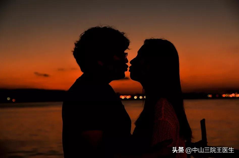 秋天起居应注意什么,秋天生活注意事项和方法