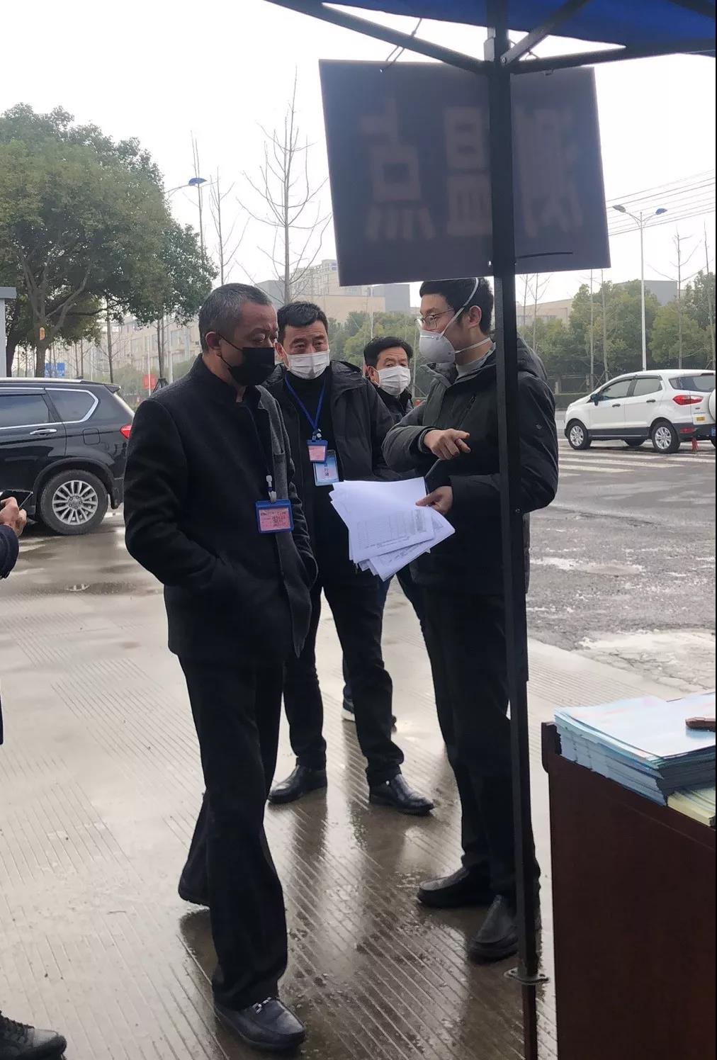 抗疫医护人员最可爱,抗疫路上最可爱的人