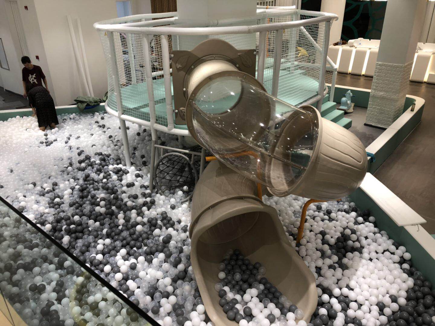 社区开室内儿童乐园如何经营更赚钱？经营中有哪些注意事项？