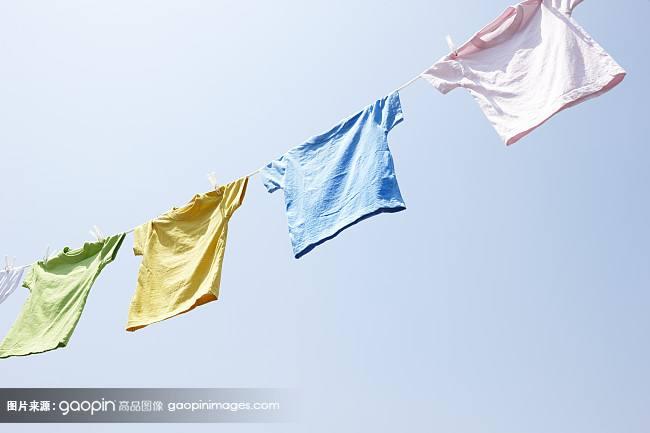 英国留学生活打包清单,英国留学打包行李箱