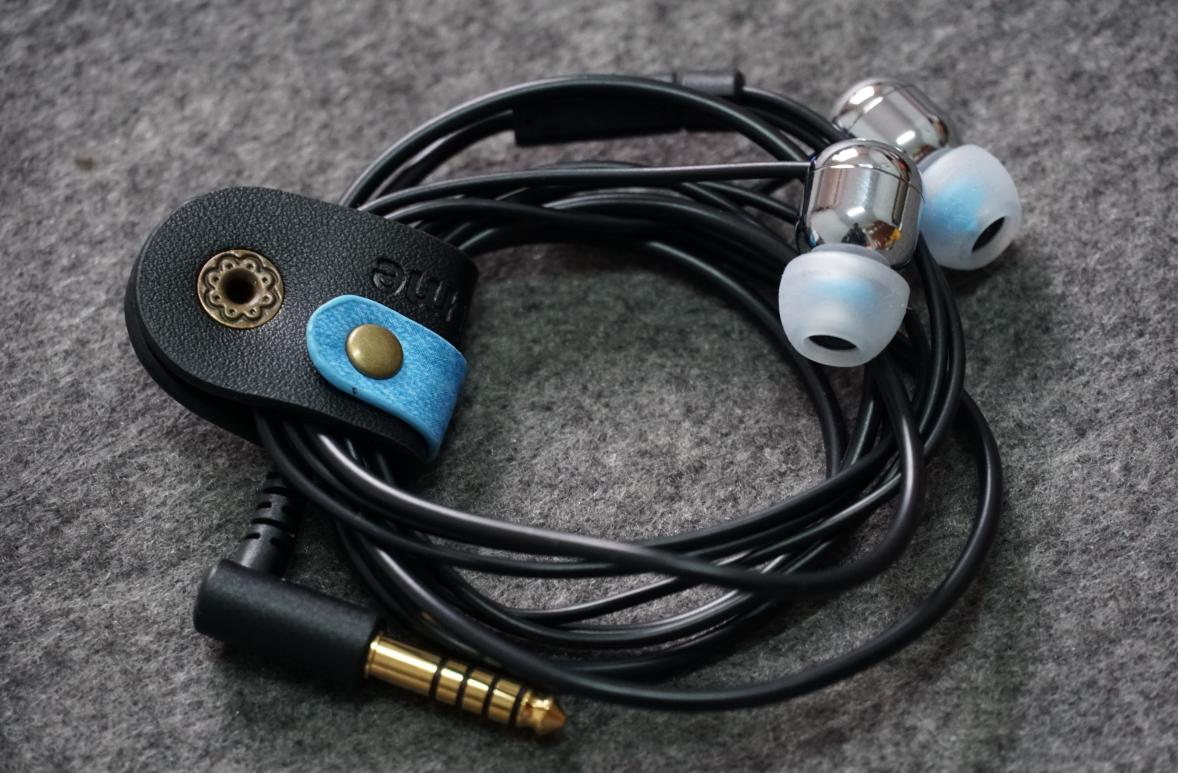 这碧太猛日本最火的高解析黄铜耳机4.4平衡版全国首测干货对比