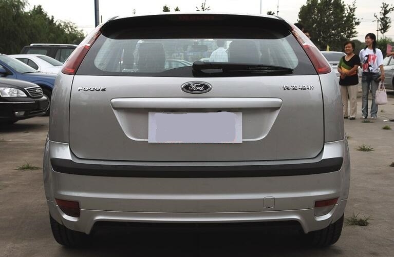 福克斯2012款1.6自动风尚型二手车,代步省油两厢二手车推荐