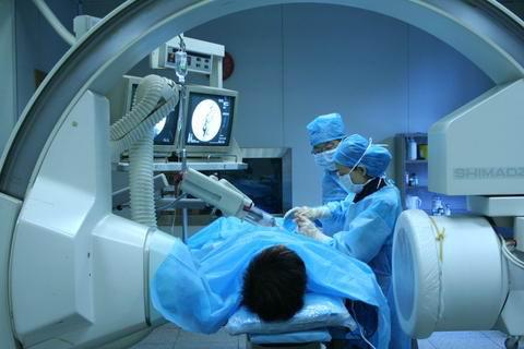 脑中风治疗一般几个疗程,一分钟识别脑卒中正确的做法