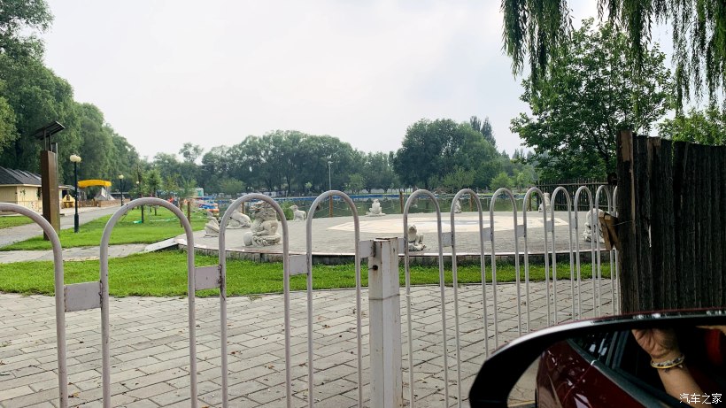 海淀区稻香湖景酒店,北京海淀稻香湖景酒店夜景