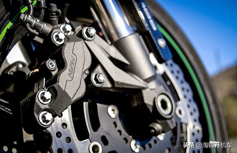 川崎z800z900z1000怎么选,z800川崎四缸的两万多有吗