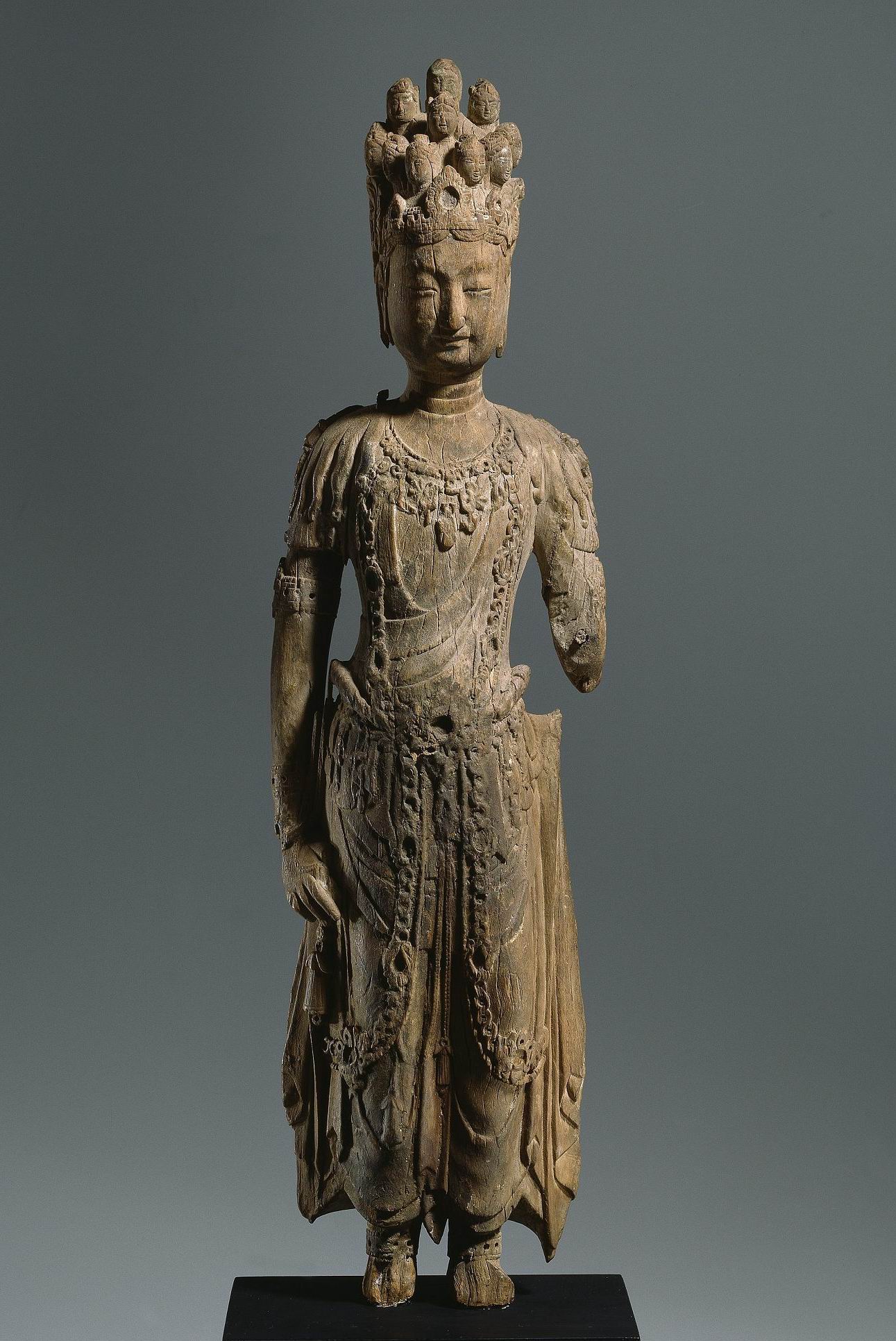 观音菩萨是怎么变成观音的,观音是怎么从男人变成女人的