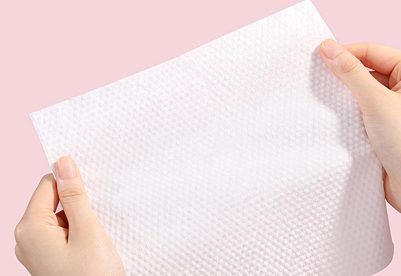 6岁小孩被妈妈批评反应,6个月宝宝脸上被划破会留疤吗