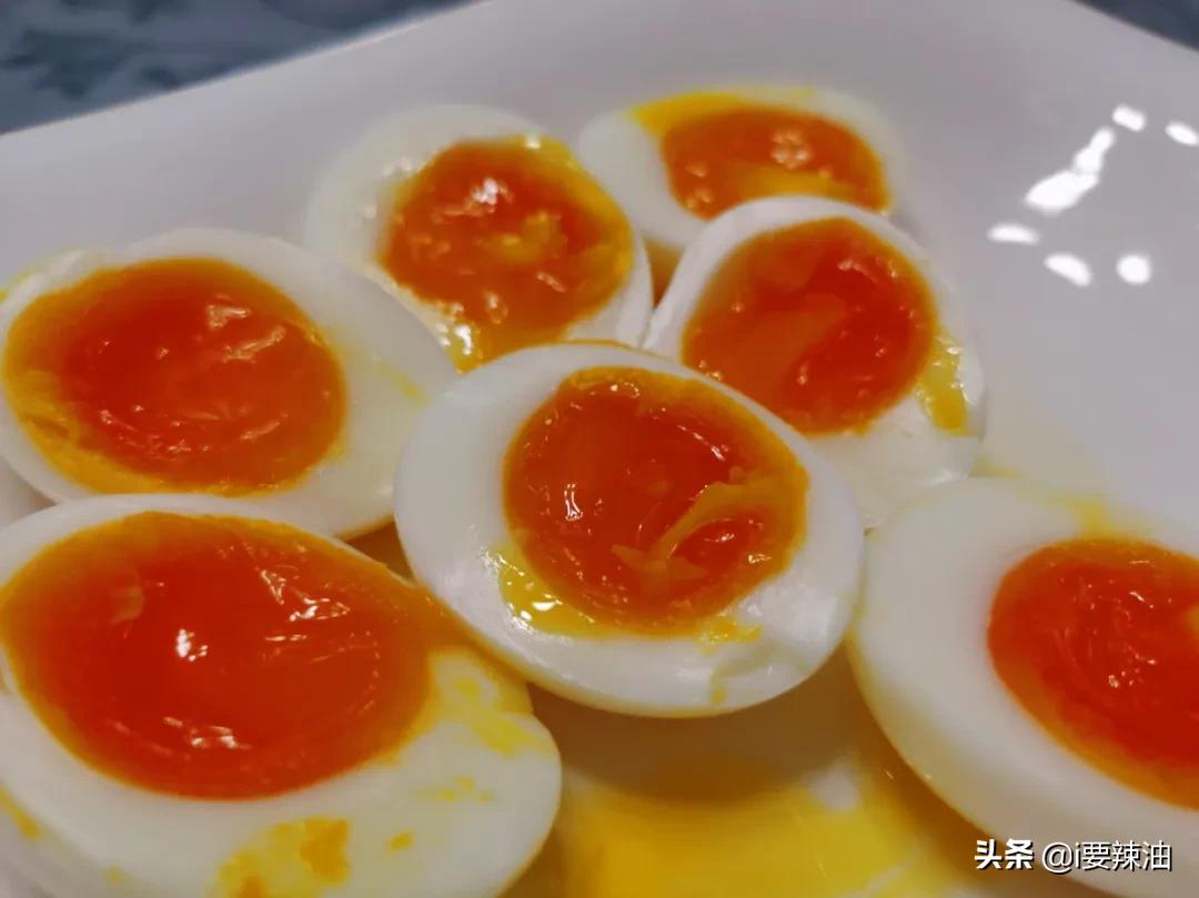 桉树叶空间|开在画廊里的私房菜，来一场眼睛与嘴巴的绝美享受