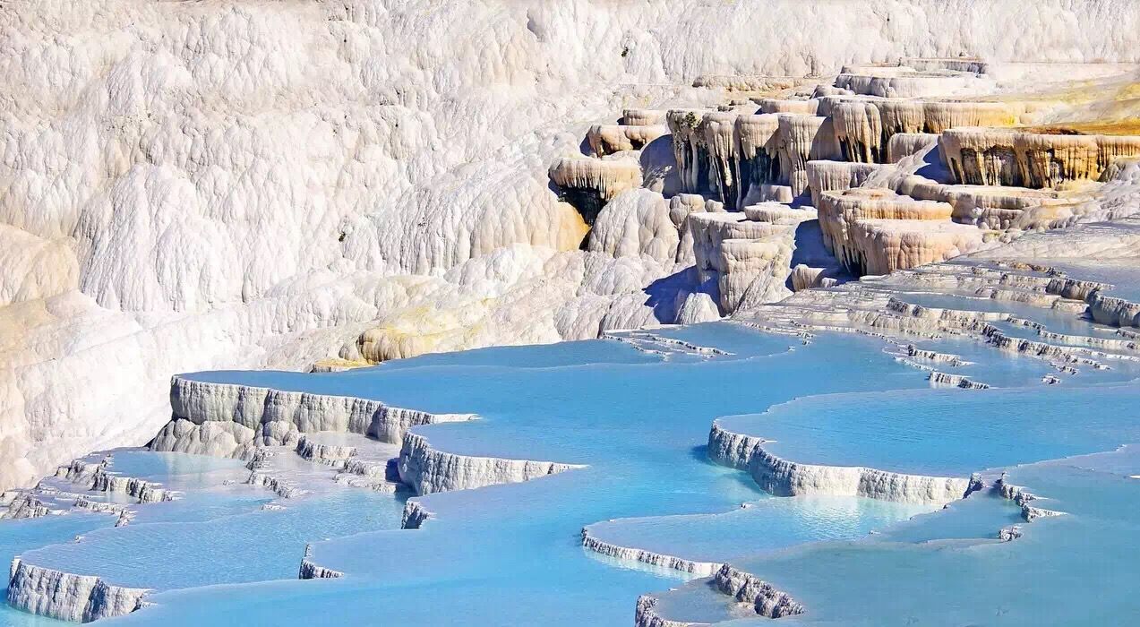 人一生必去的两个景点,一生必去的5个神奇景点