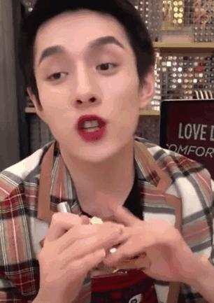 宝藏男孩儿唇膏,宝藏男孩必备品