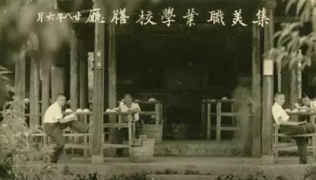 陈嘉庚企业发达靠他的精神和品格,和陈嘉庚同期的华侨巨富