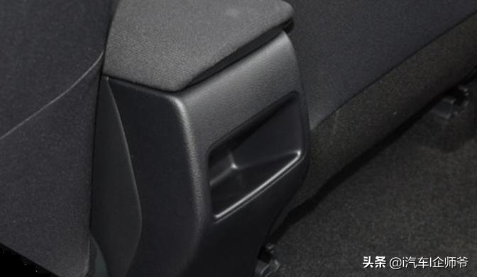 日产轩逸和卡罗拉哪个更值得购买,卡罗拉1.2t精英版比轩逸经典豪华