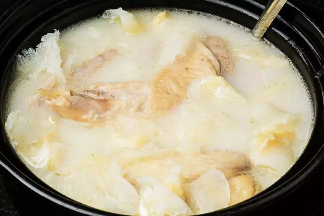 奶水不够宝宝又不吸怎么办,乳汁不够吃什么下奶