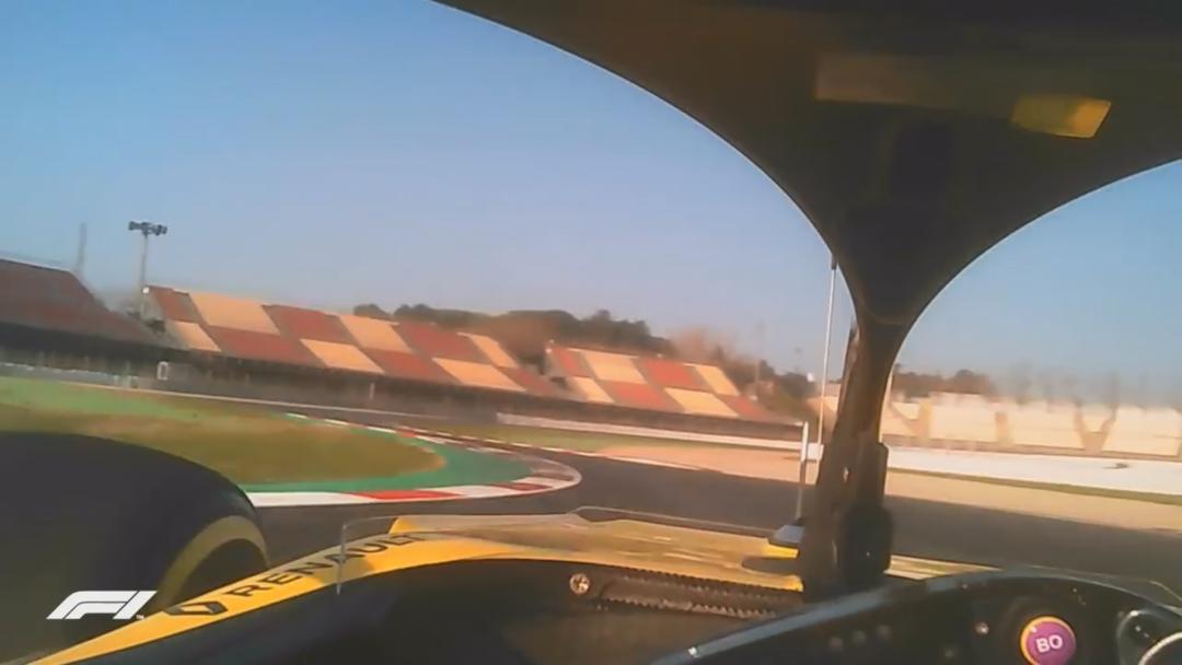 用车技巧你知道正确的驾驶坐姿吗,教您正确的驾驶坐姿