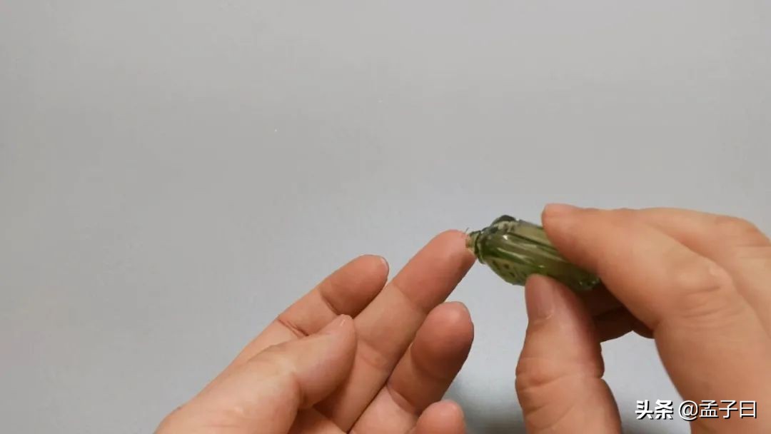 手指扎了根刺不取会怎样,手指有根刺怎么弄出来