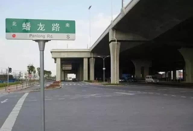 豪华师资团队打造！这是一所“皇家园林”般的美国高中