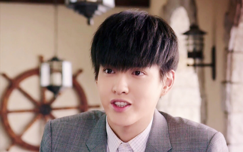 从心理学看吴亦凡：一个自我弱小，渴望在异性身上证明自己的渣渣