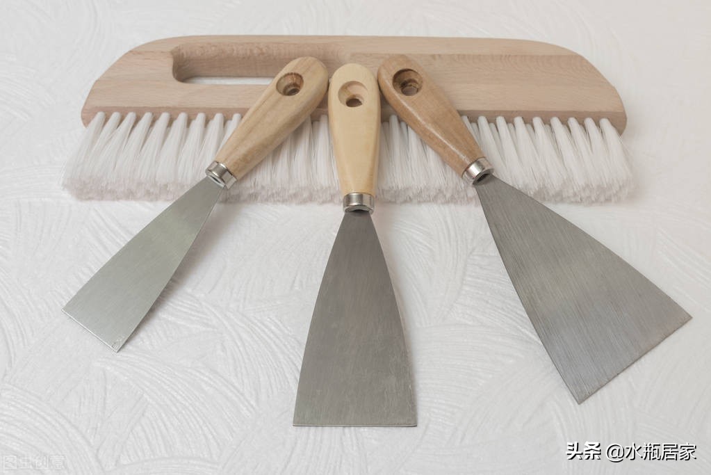 瓷砖掉了如何修补?使用瓷砖胶,自己在家轻松处理