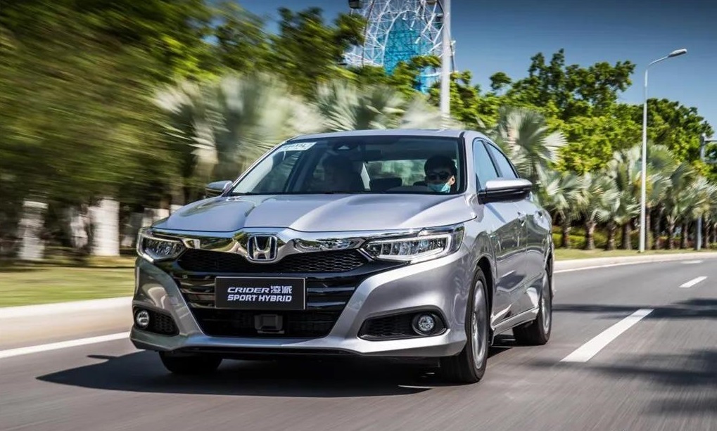 油电混动汽车最适合家用的轿车,油电混动汽车测评15万以下七座