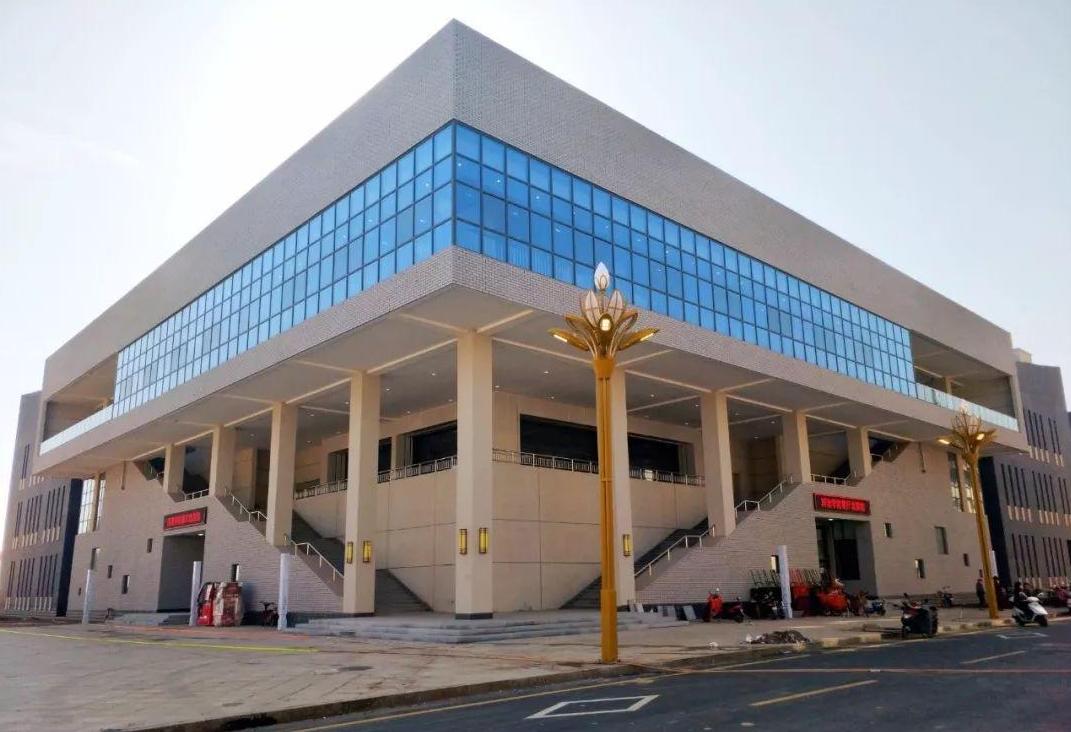 《鸿雁》的故乡,天苍苍野茫茫的草原大学在等你