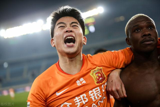 中国足协最严限薪令即将发布,违者重罚足协出台最严限薪令