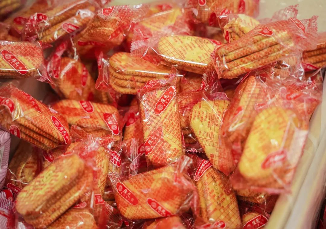 10㎡的食品厂，开了25年，吃过6种以上的孩子都打酱油了吧？