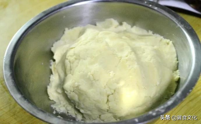 两个鸡蛋一碗面粉教你做香酥饼干,自制入门级饼干