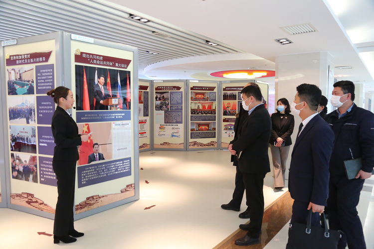 红色学习之旅|福德汇*党**支部赴盘锦市中心医院深入学习交流