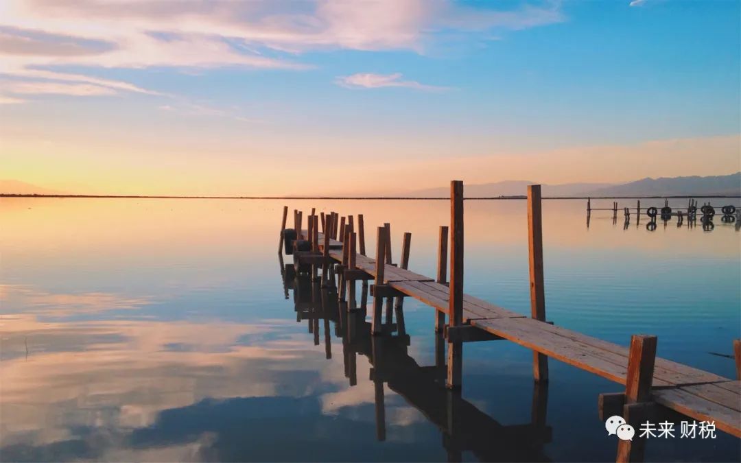 个人转让房产需要交哪些税最新,一般纳税人转让房产需要交什么税