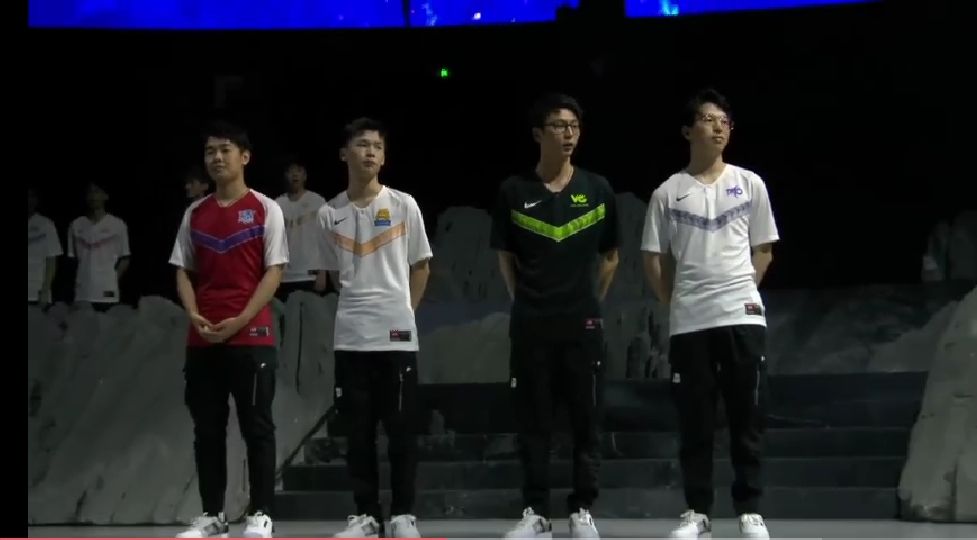 S9：外国五C扬我国威，C9出征服印上六种*旗国**