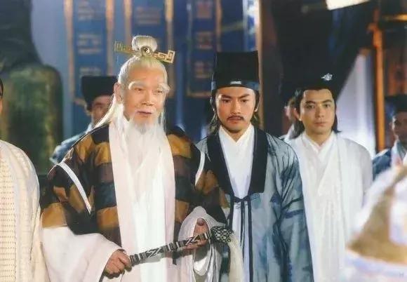 lol大区机制,lol各个大区的怪谈