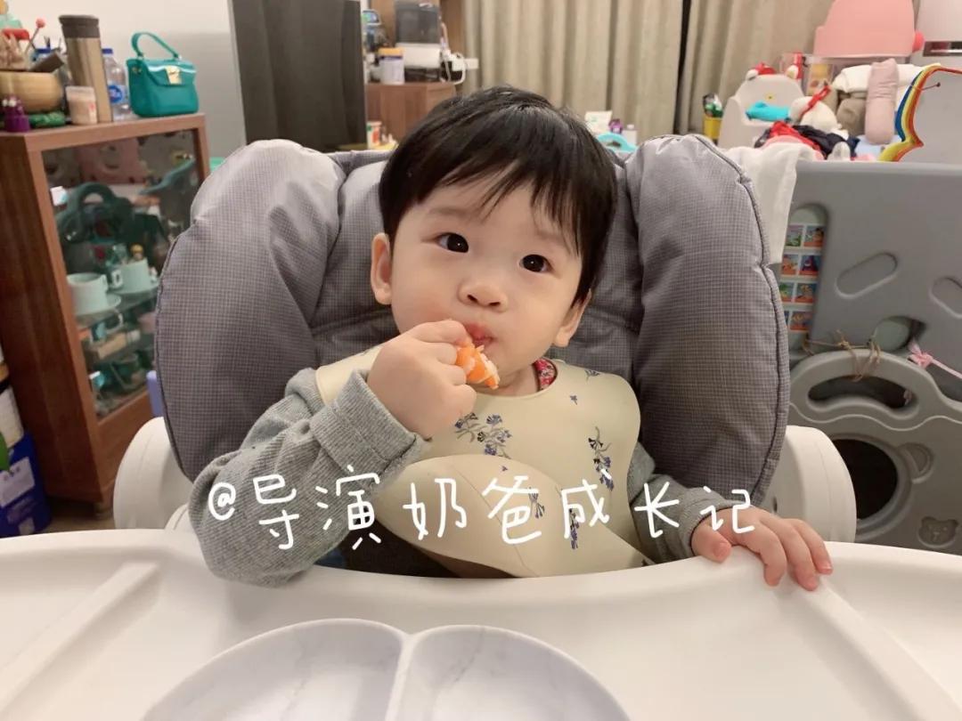 学渣文具多的前一句,学渣文具一大堆