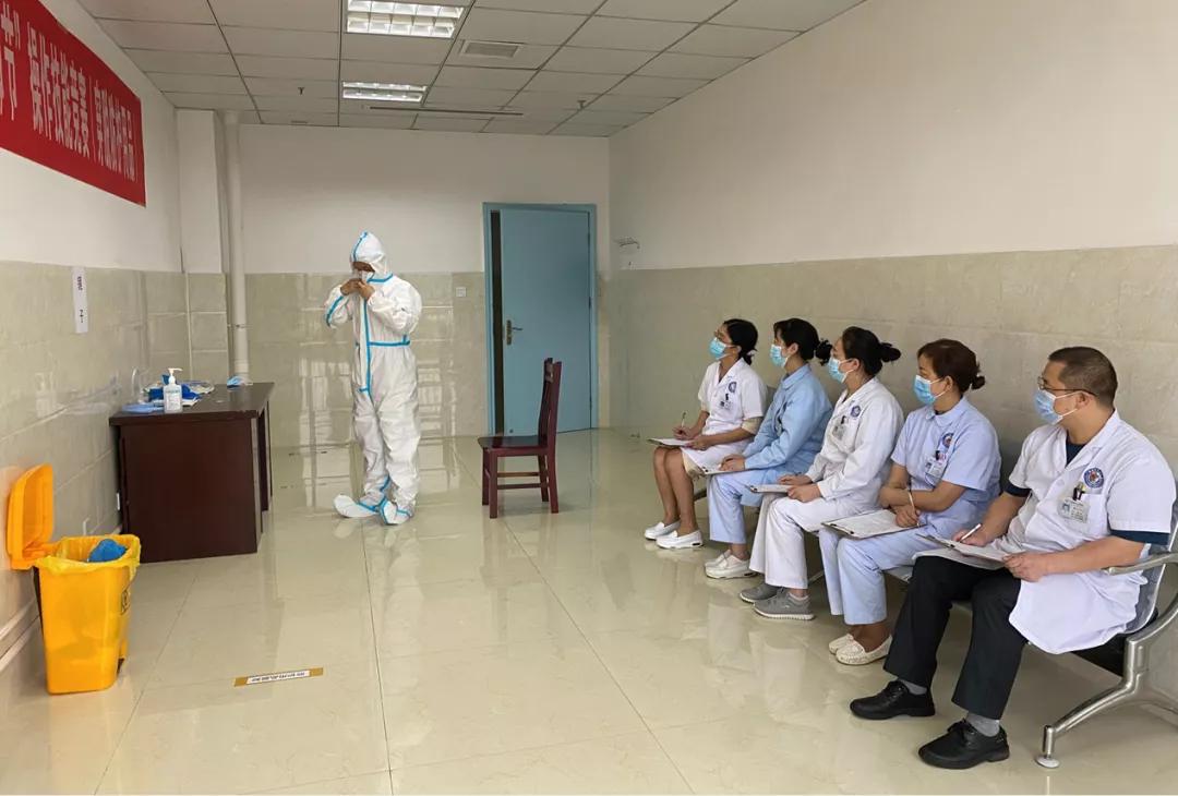 弘扬正能量众志成城抗疫情,弘扬抗疫精神同心共抗疫情