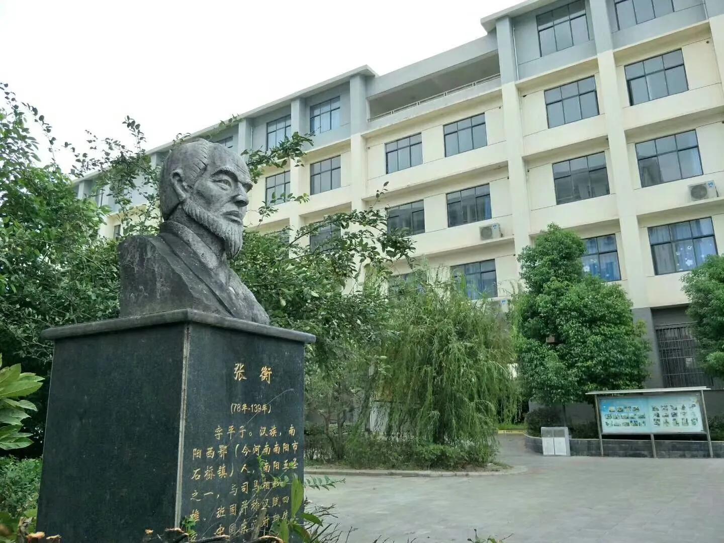 陇南育才学校简介,陇南育才学校教学质量